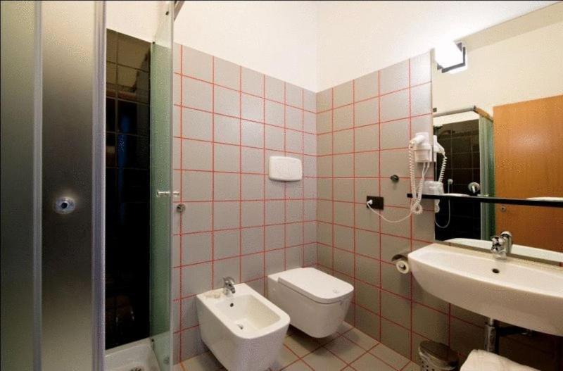 Hotel Eden 3*